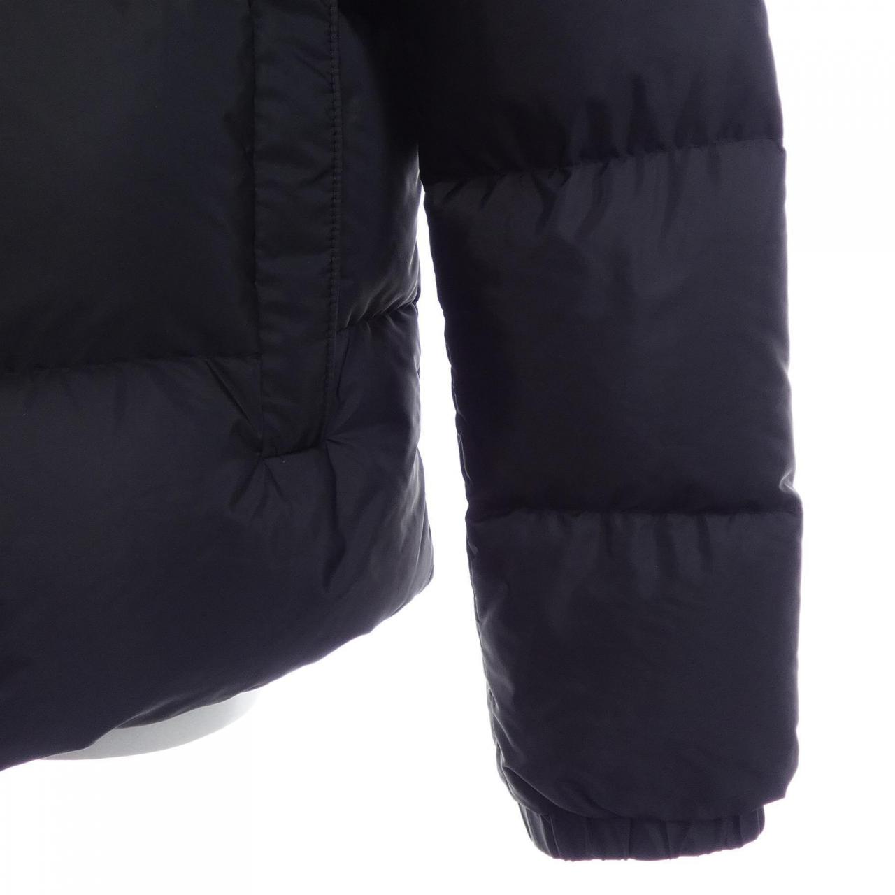 モンクレール MONCLER VIROLAIS ダウンジャケット