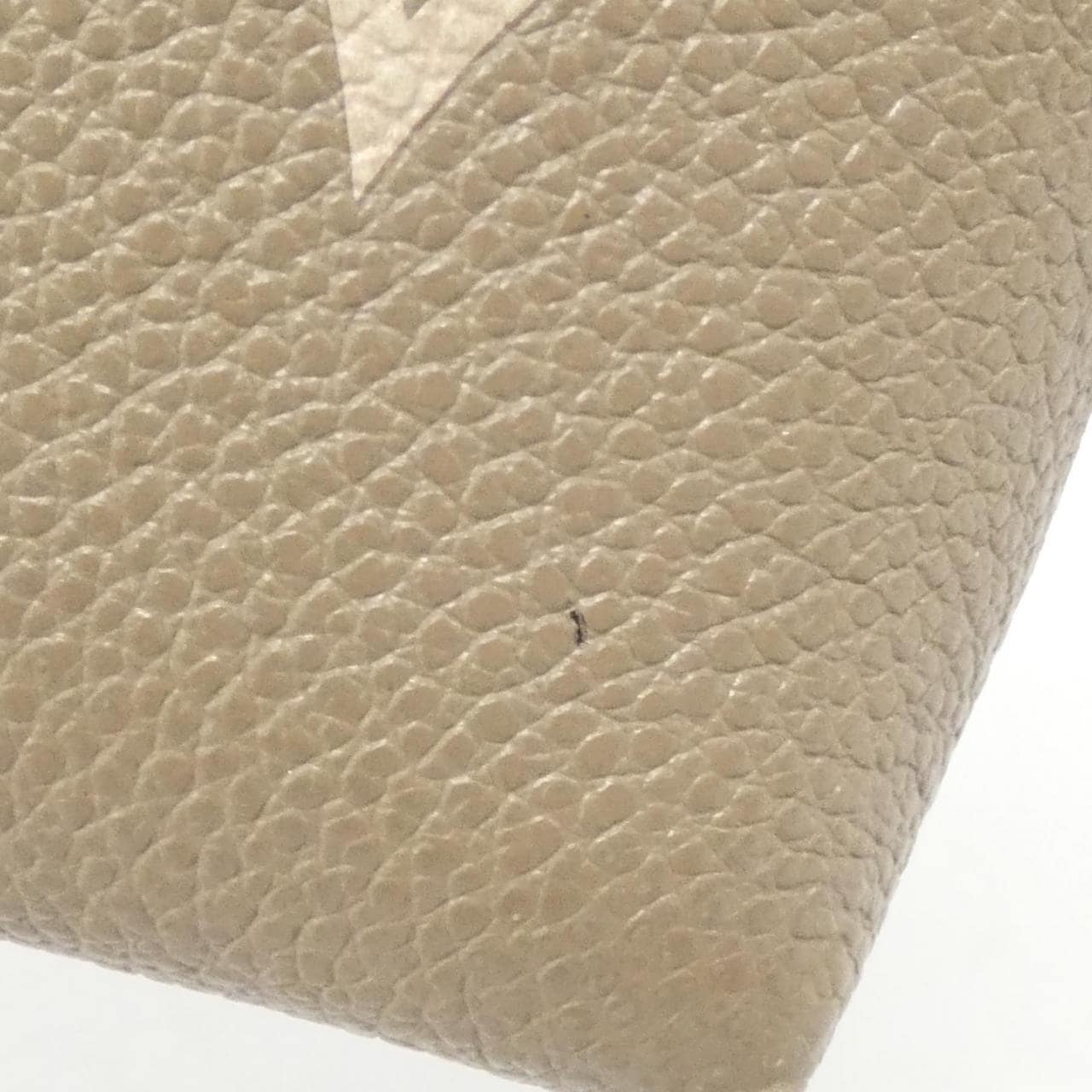 LOUIS VUITTON Bicolor Monogram Empreinte Pochette Cosmetic PM M45951 Pouch