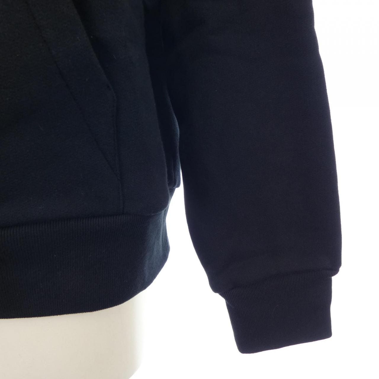 ルイヴィトン LOUIS VUITTON シグネチャーフーディウィズエンブロイダリー HNY56WIHN パーカー