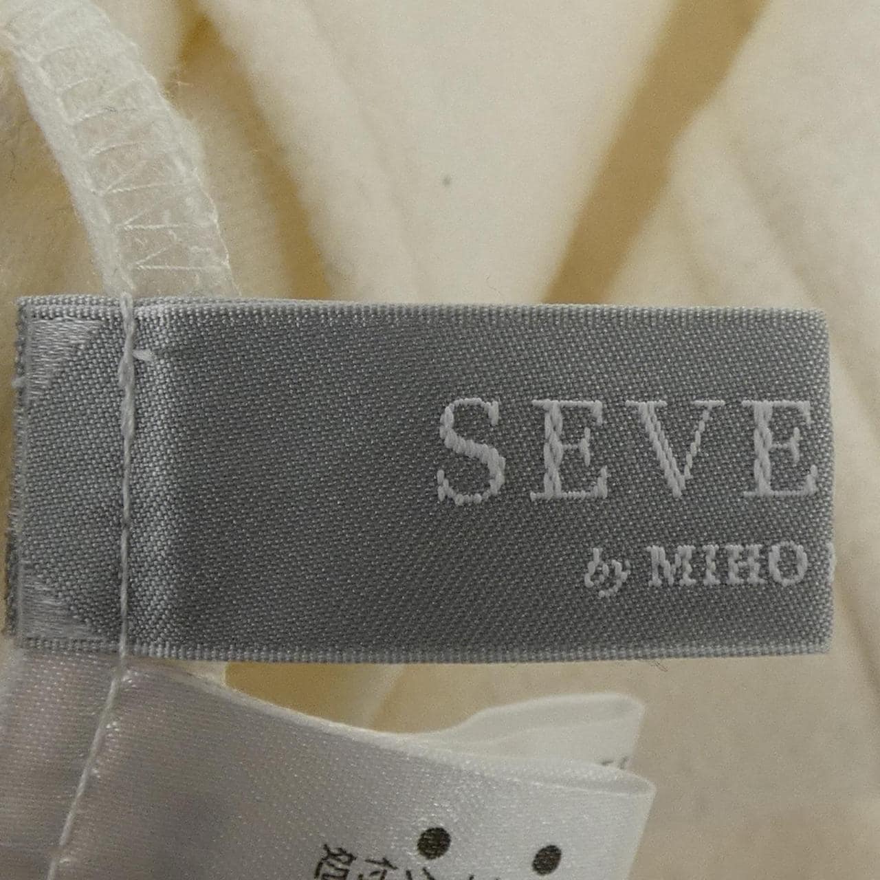 セブンテンバイミホカワヒト SEVEN TEN by MIHO KAWAHITO トップス