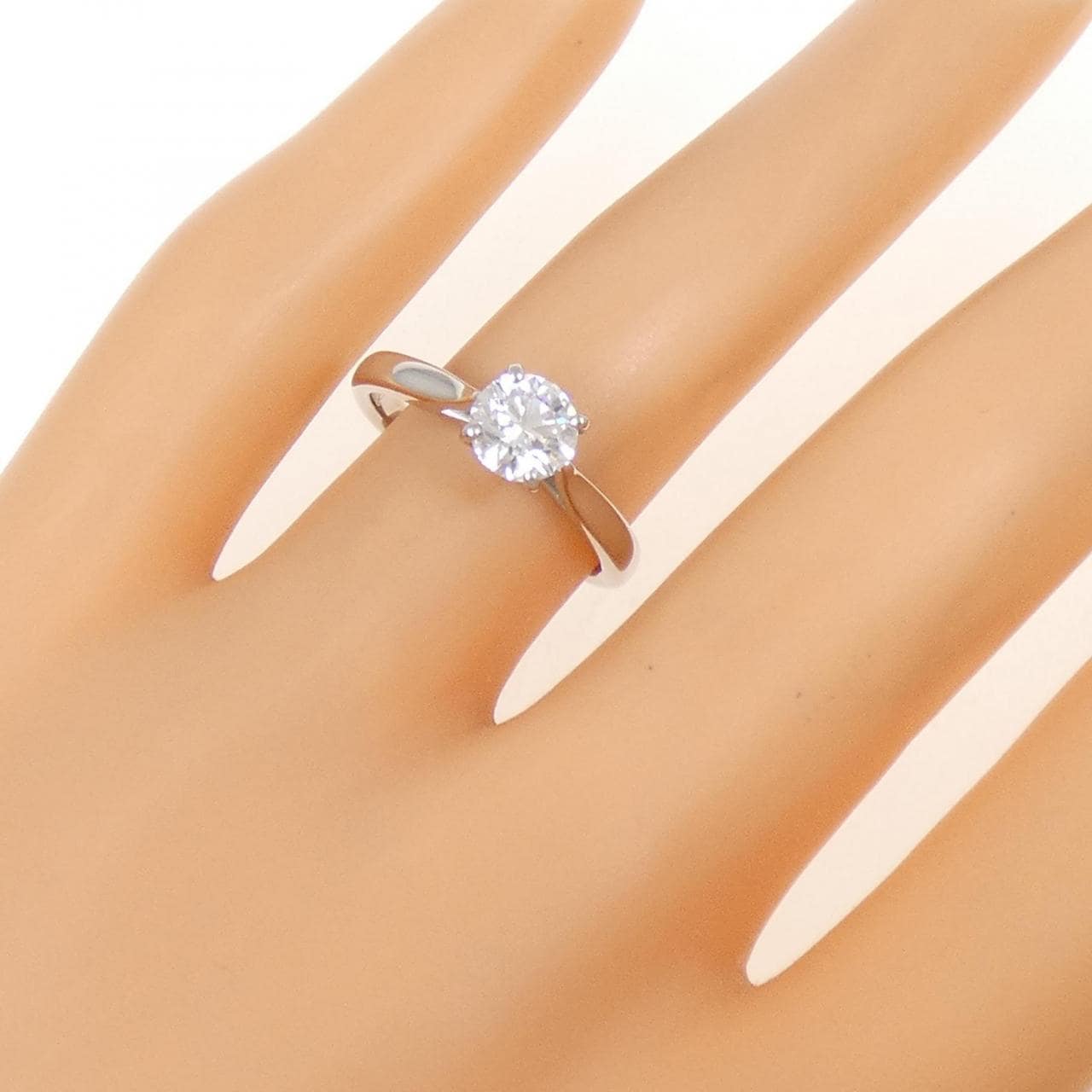 PT900 ソリティア ダイヤモンド リング 0.736CT D VVS2 VG