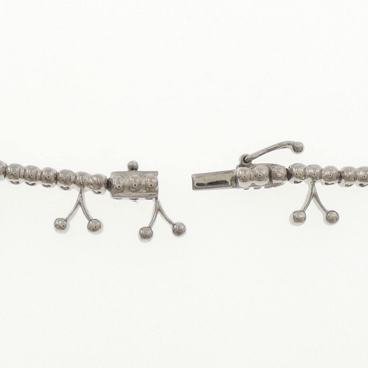 K18WG ダイヤモンド ネックレス 2.46CT