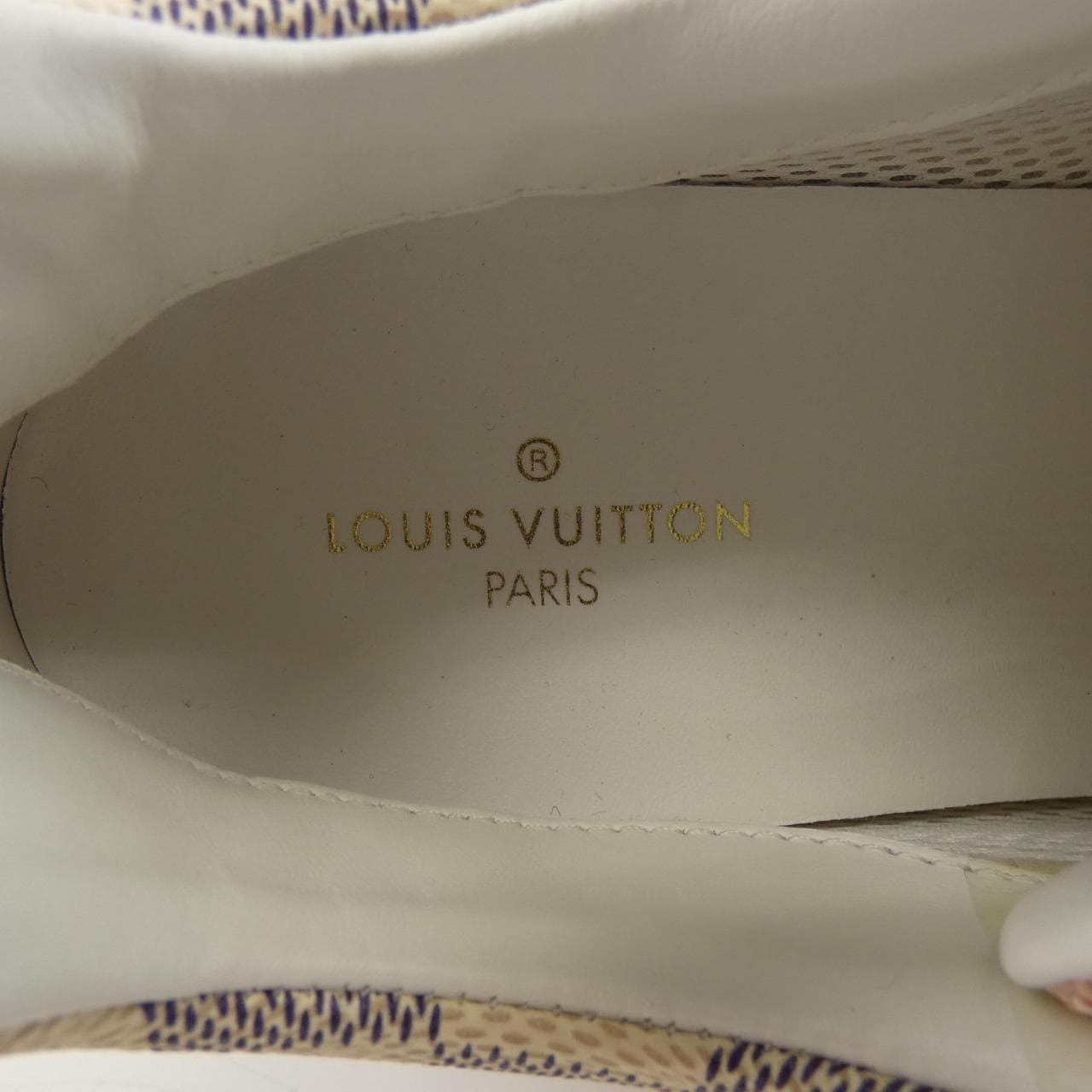 ルイヴィトン LOUIS VUITTON スニーカー