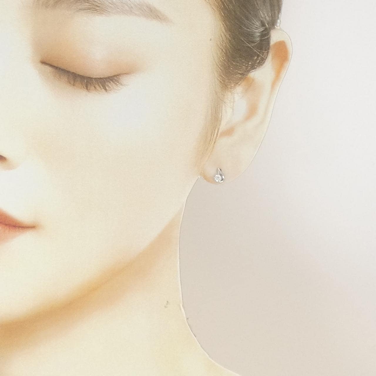 PT900 ダイヤモンド ピアス 0.16CT