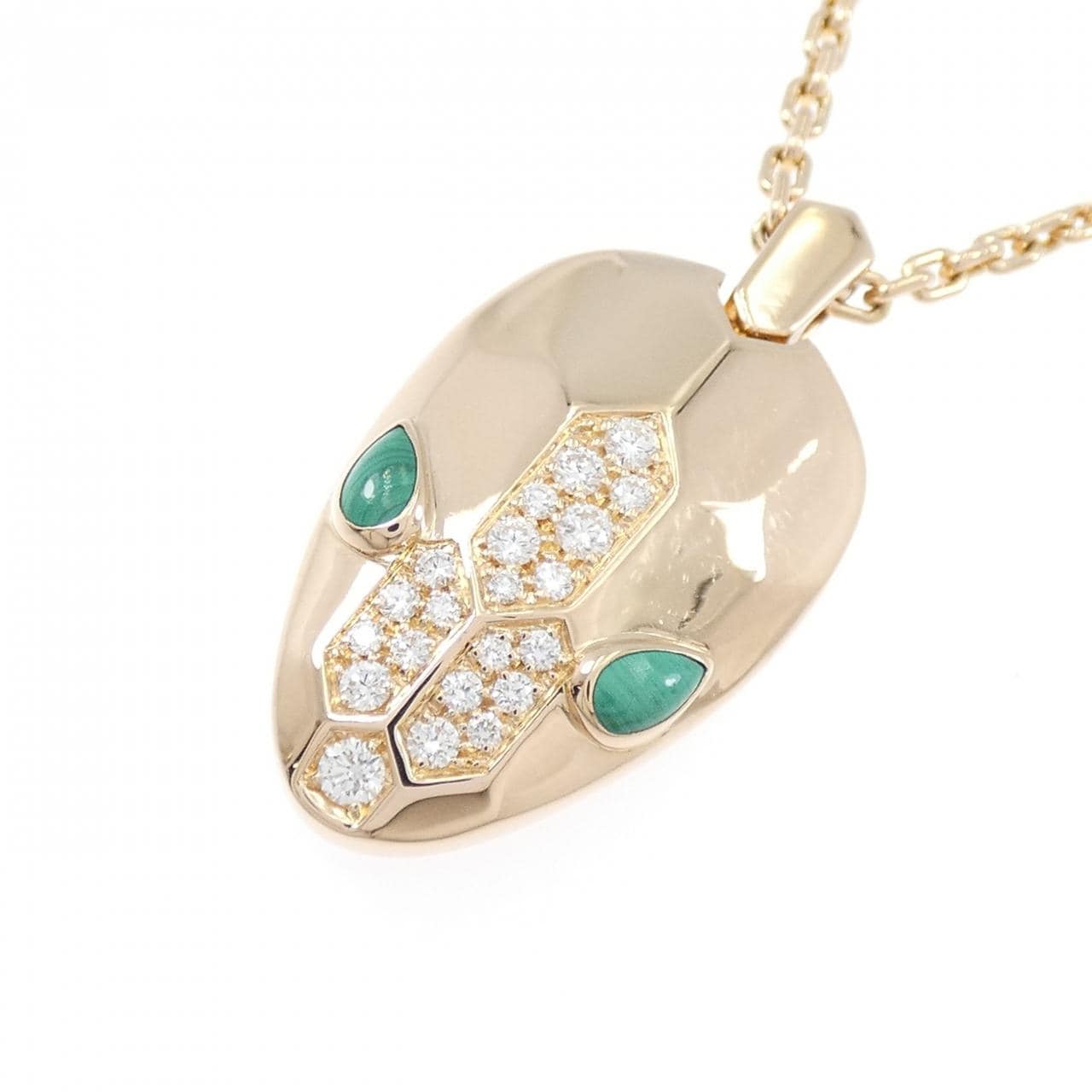 ブルガリ セルペンティ ネックレス