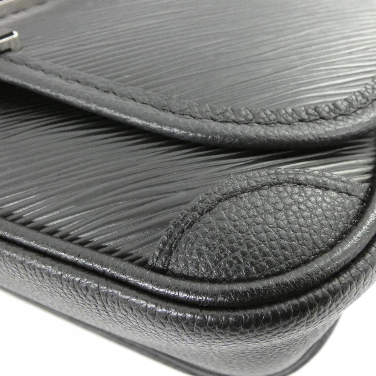 LOUIS VUITTON Epi Busy M59386 單肩包