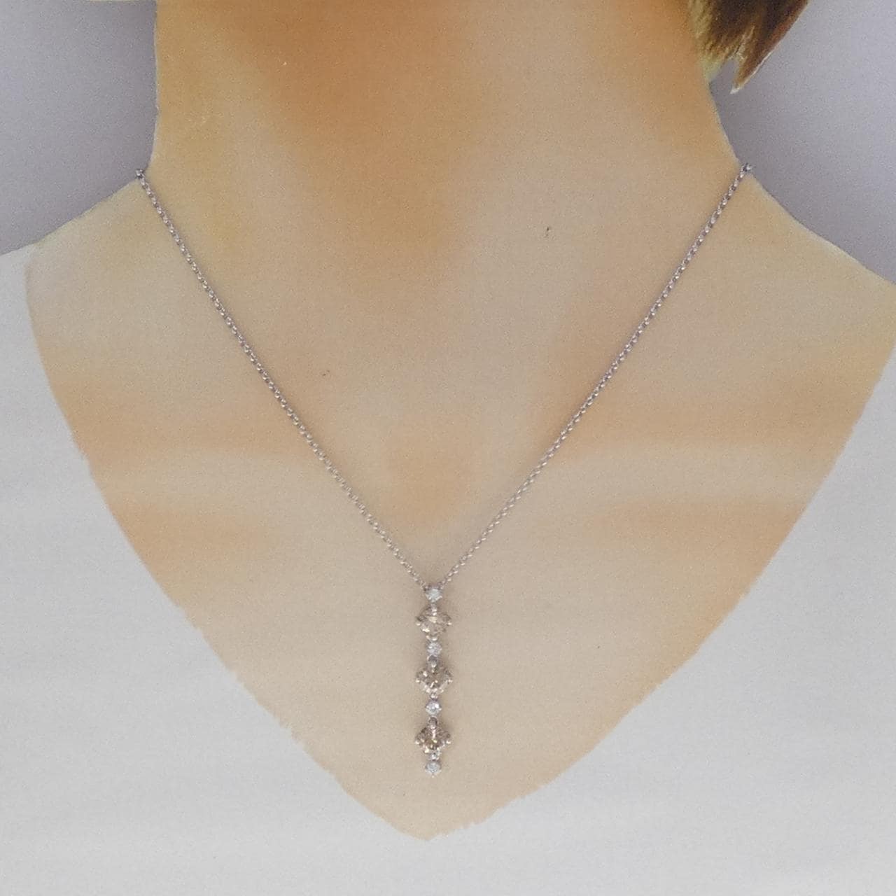K18WG ダイヤモンド ネックレス 2.22CT