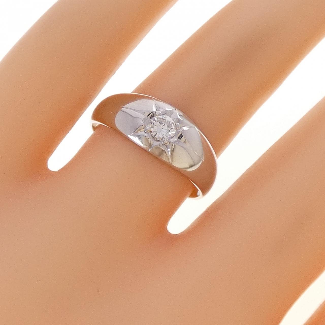 PM900 ダイヤモンド リング 0.14CT
