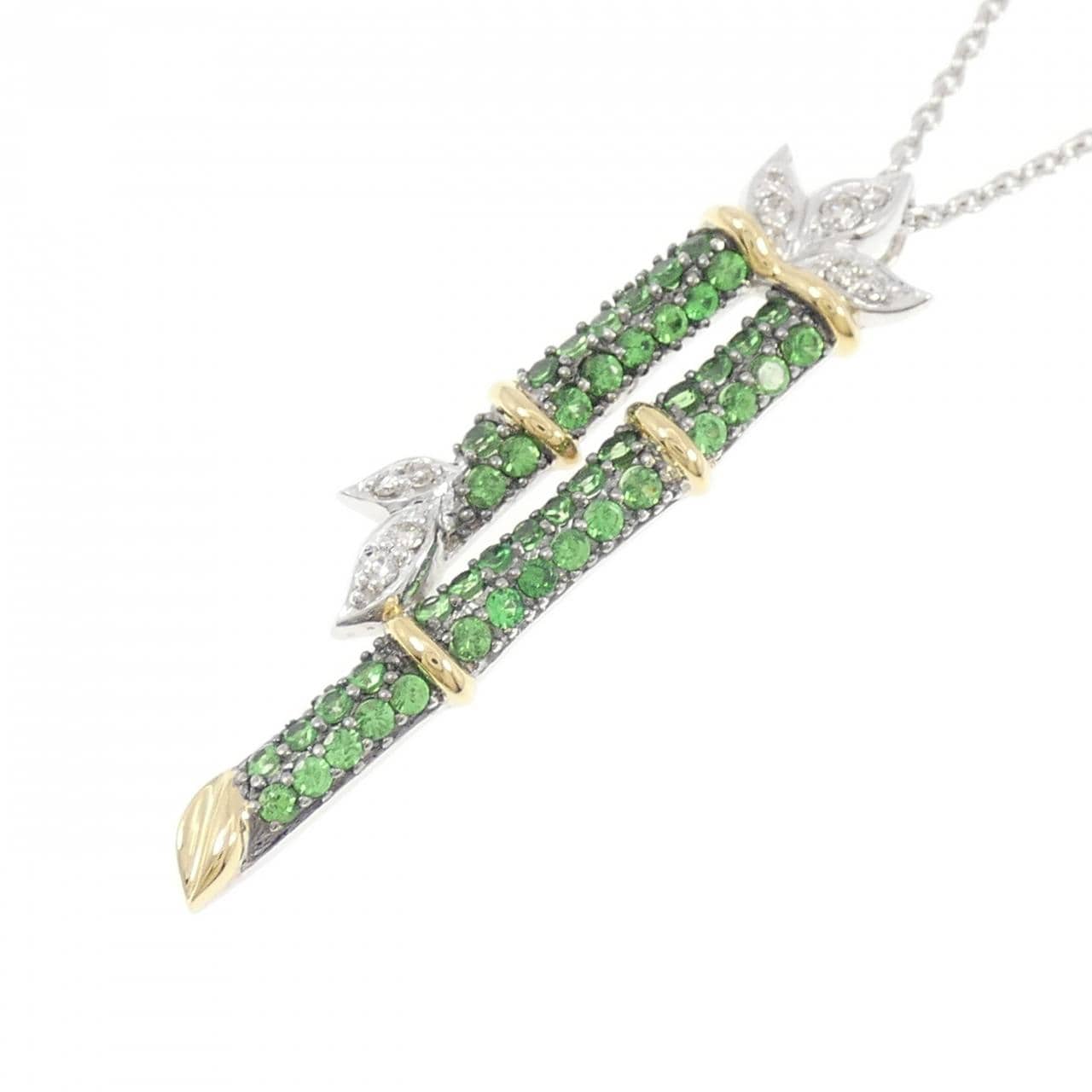 K18スリーカラー バンブー グリーンガーネット ネックレス 1.00CT