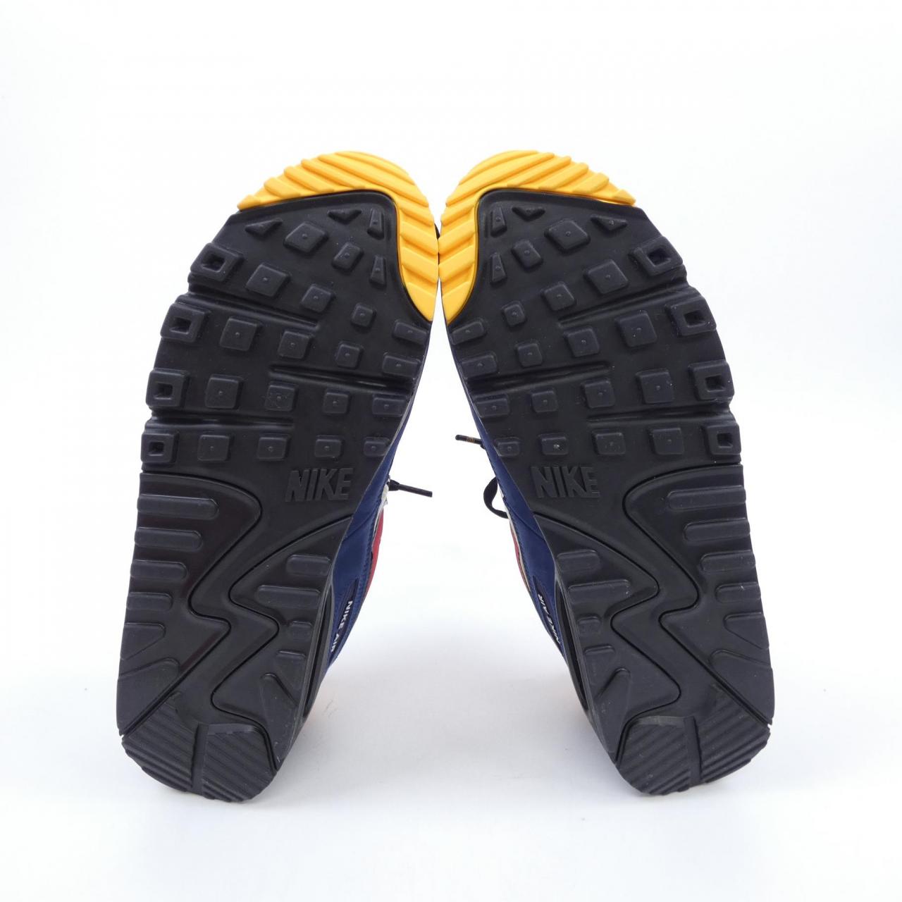 耐克NIKE运动鞋