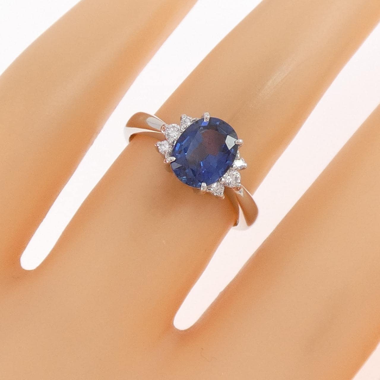 PT900 サファイヤ リング 1.36CT