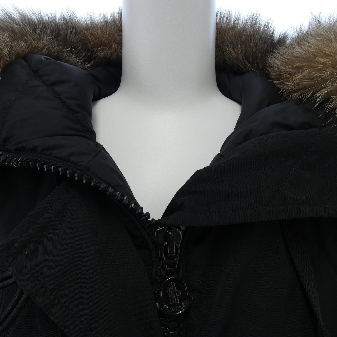 モンクレール MONCLER ダウンコート