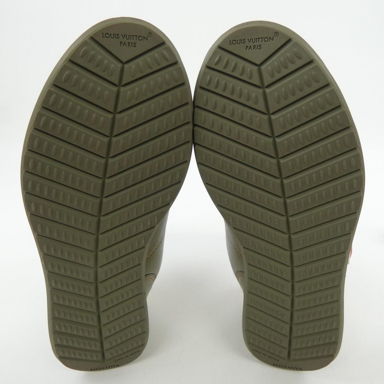 ルイヴィトン LOUIS VUITTON LVバターソフト スニーカー