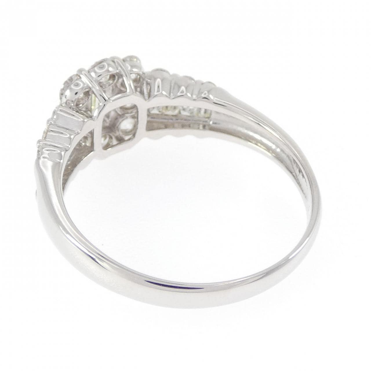 PT900 ダイヤモンド リング 1.00CT