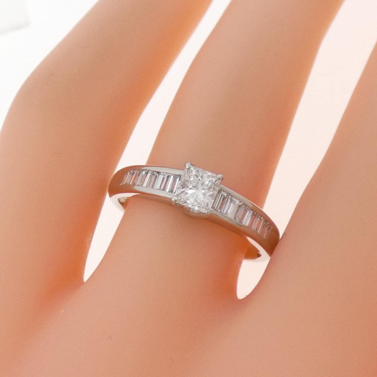 PT900 ダイヤモンド リング 0.345CT