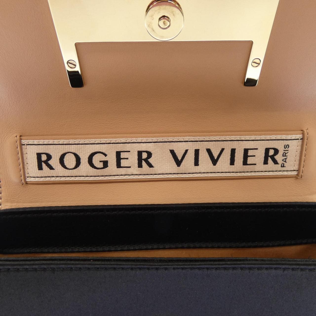ロジェヴィヴィエ ROGER VIVIER BAG