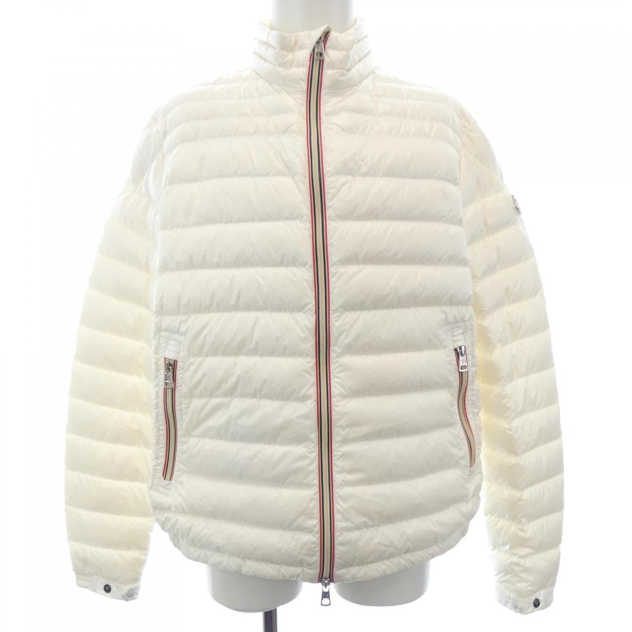 モンクレール MONCLER ダウンジャケット