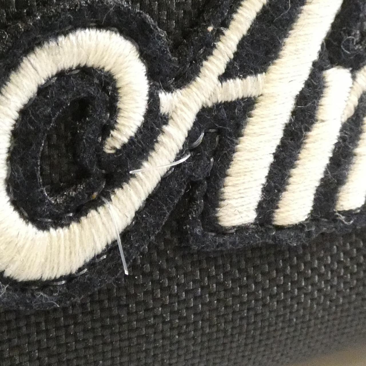 グッチ 477085 K1NTX ウエストバッグ