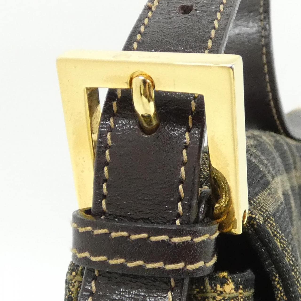 【ヴィンテージ】フェンディ マンマ バゲット 26325 ショルダーバッグ