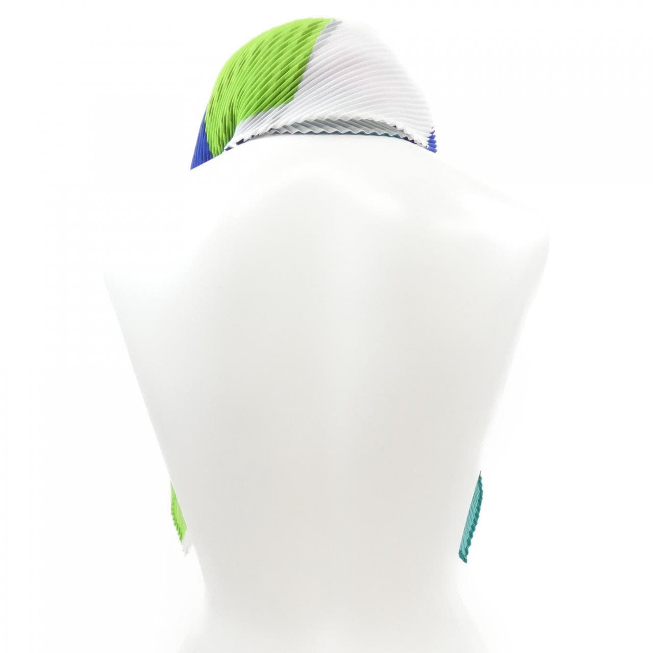 ミーイッセイミヤケ me ISSEY MIYAKE STOLE
