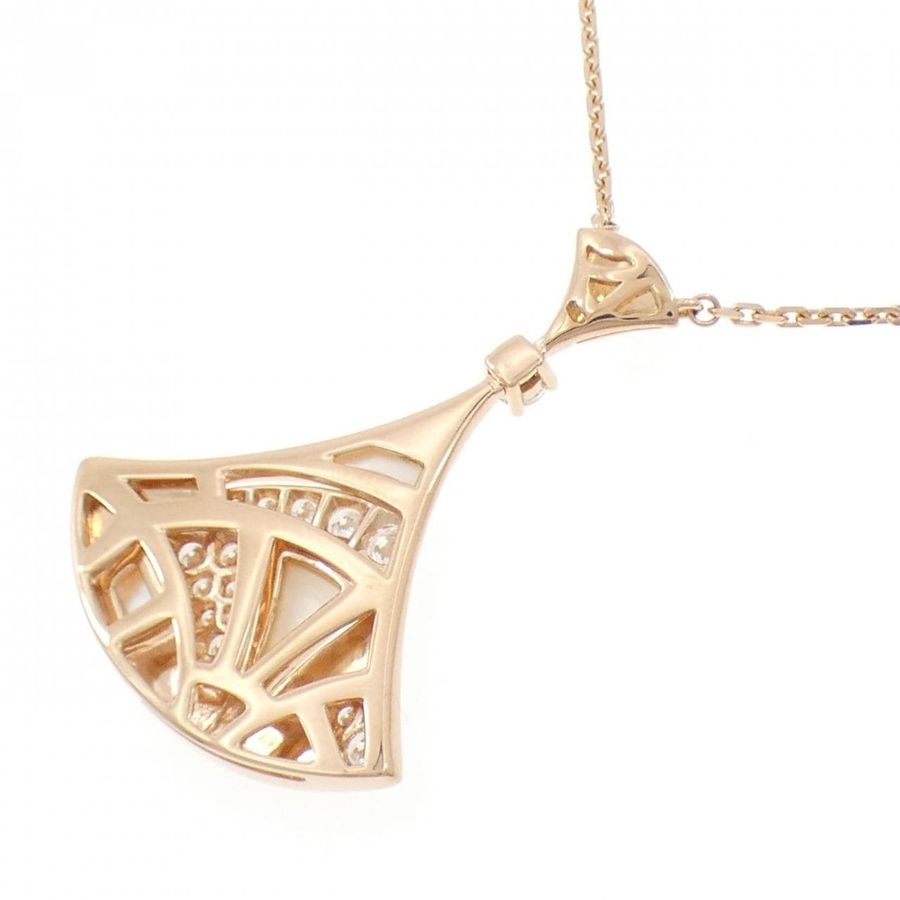 ブルガリ ディーヴァ ドリーム ネックレス