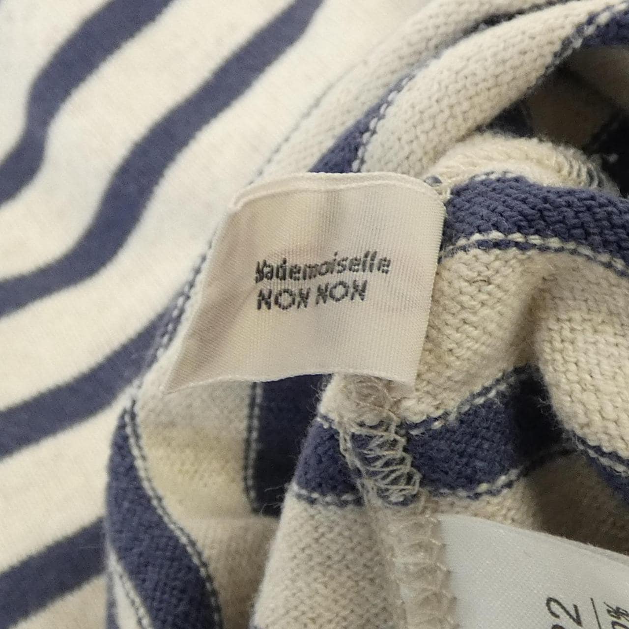 マドモアゼルノンノン MADEMOISELLE NONNON トップス