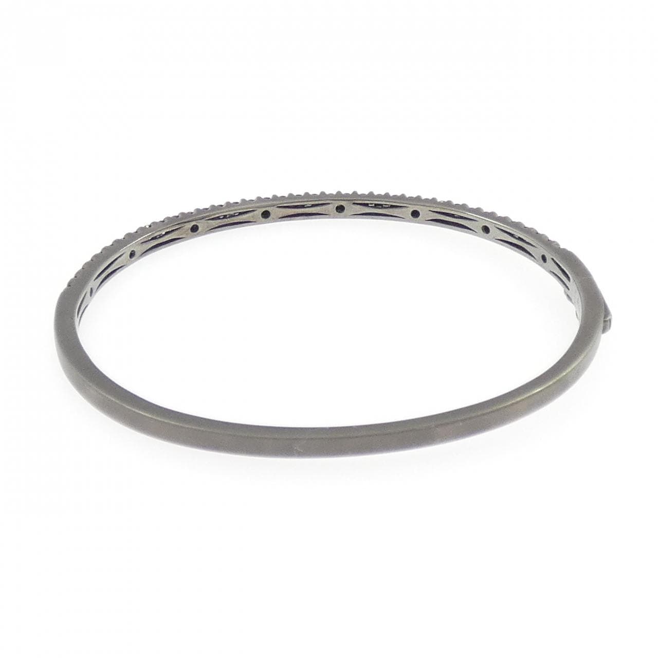 ビジュードエム ダイヤモンド バングル 1.23CT