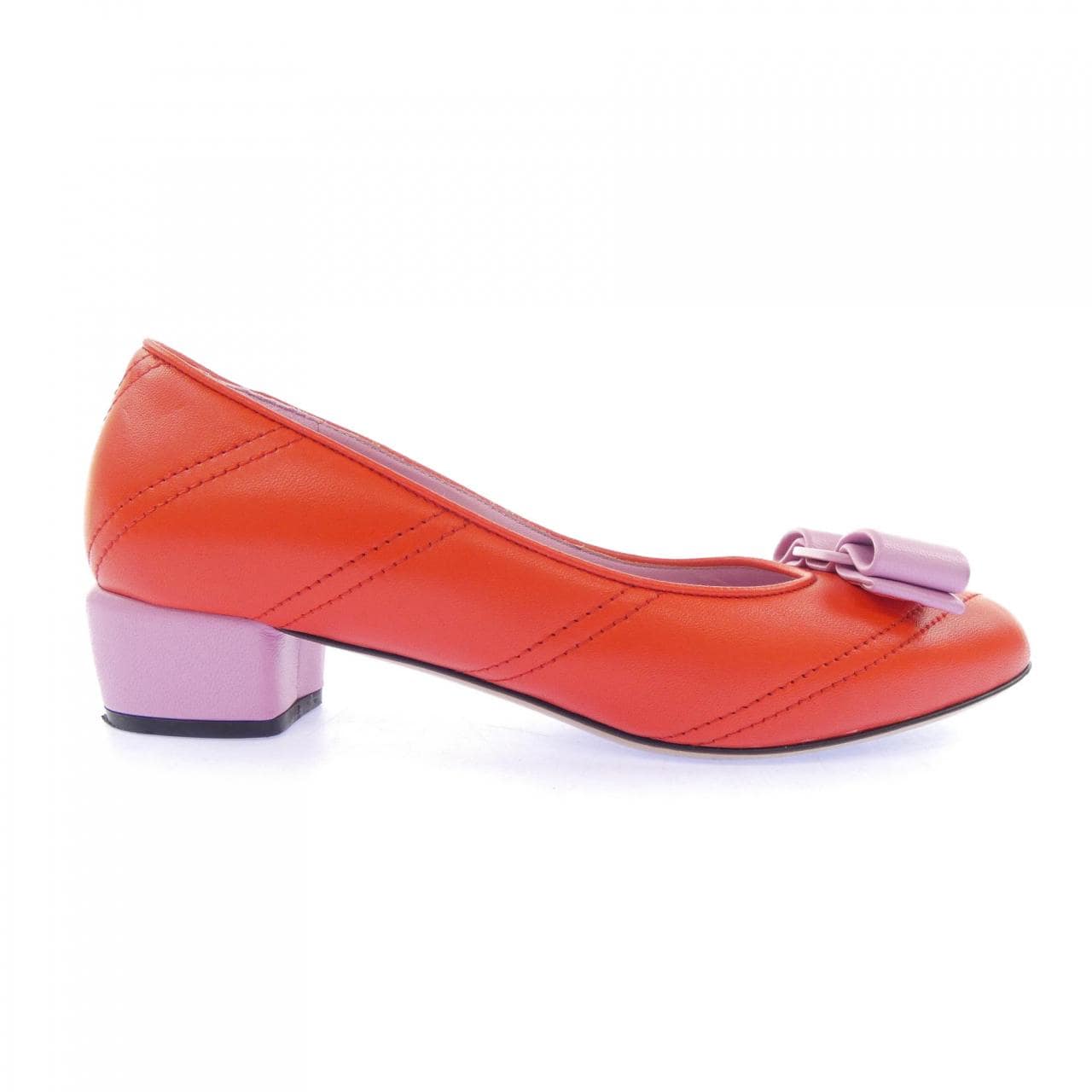 サルヴァトーレフェラガモ SALVATORE FERRAGAMO パンプス