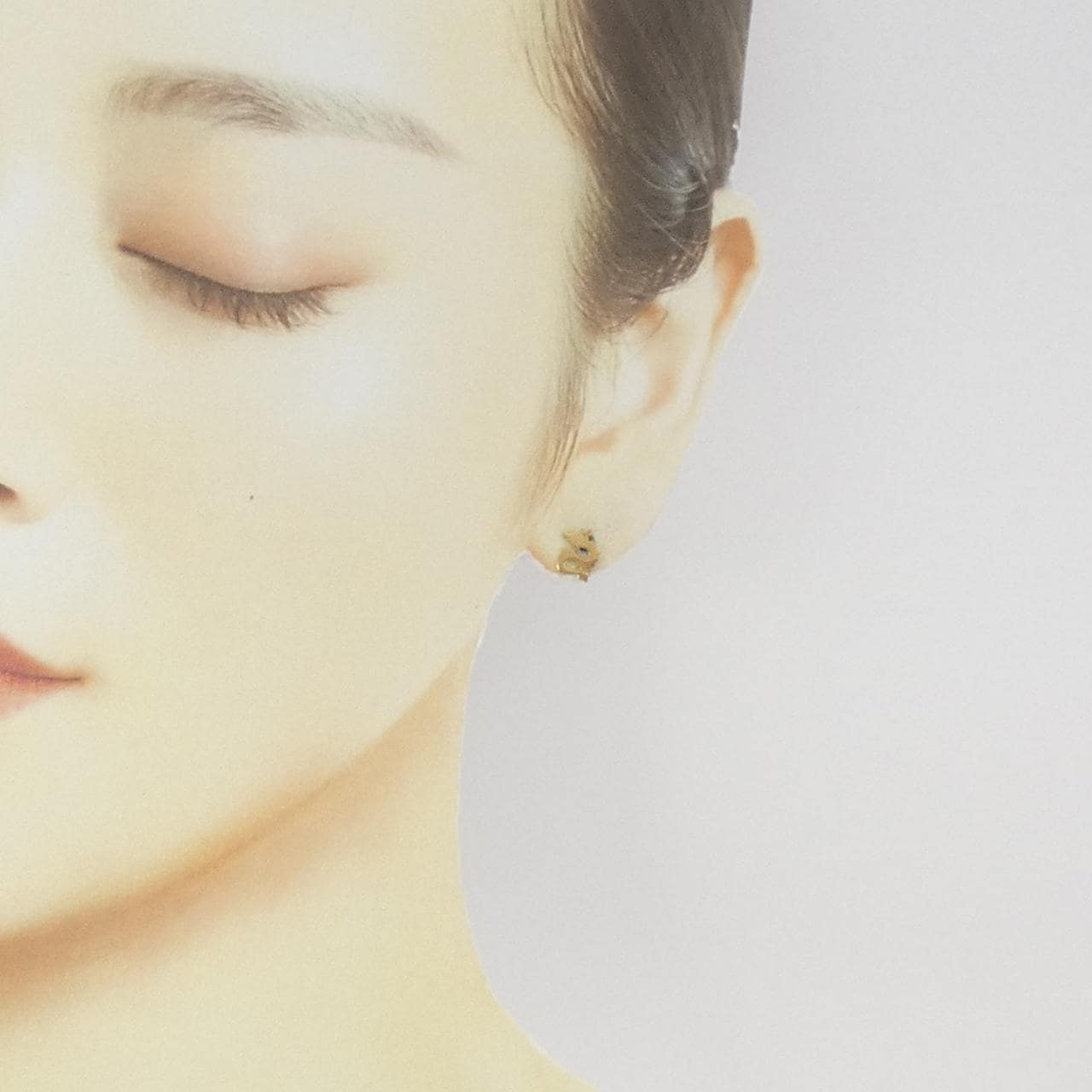 [BRAND NEW] K18YG Dragon Earrings