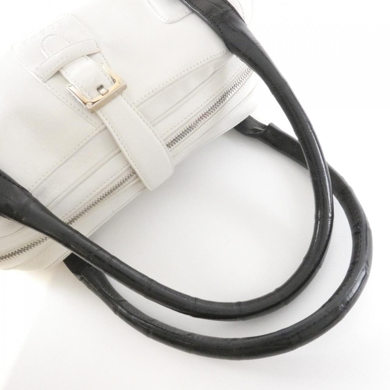 ロエベ センダ バッグ