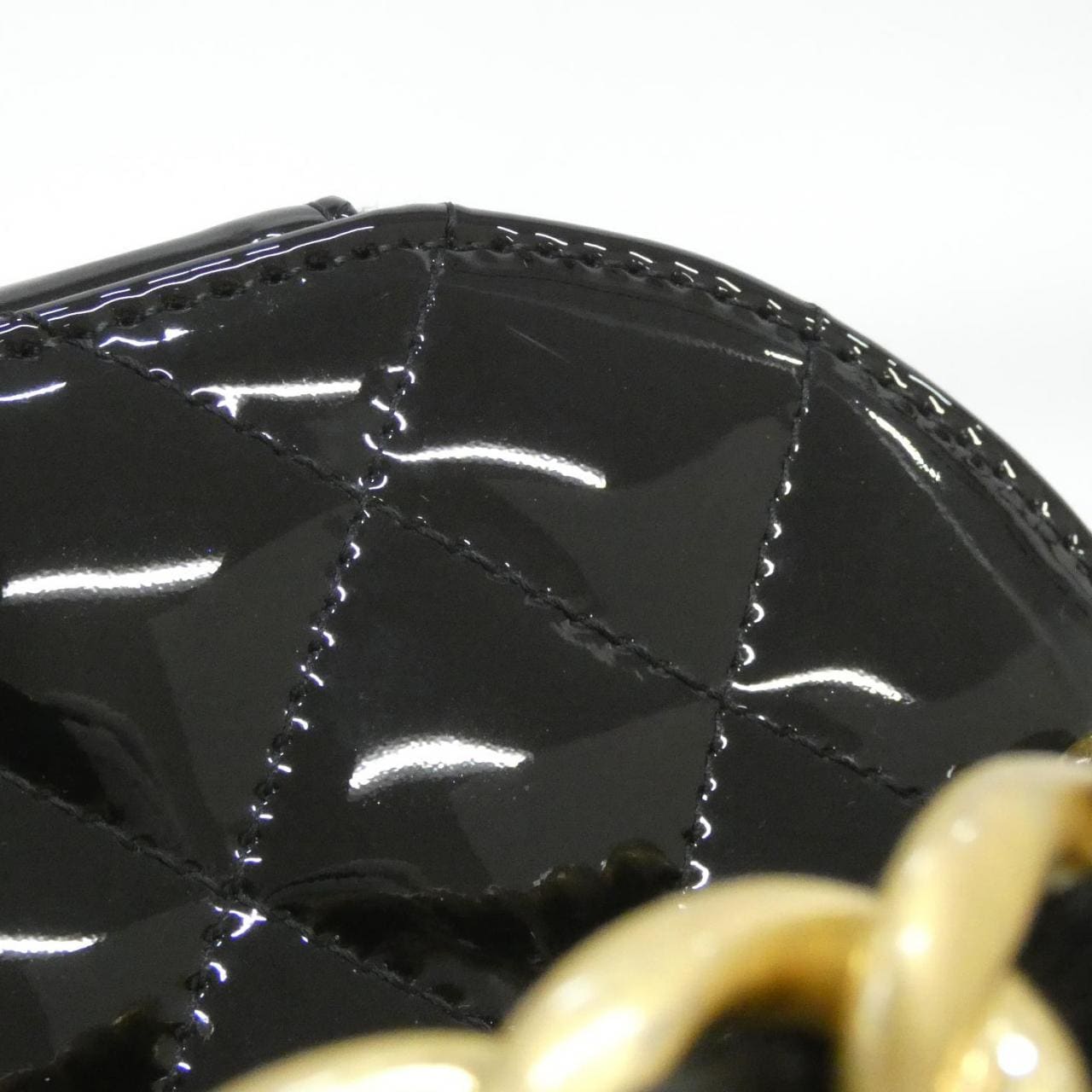 シャネル バッグ