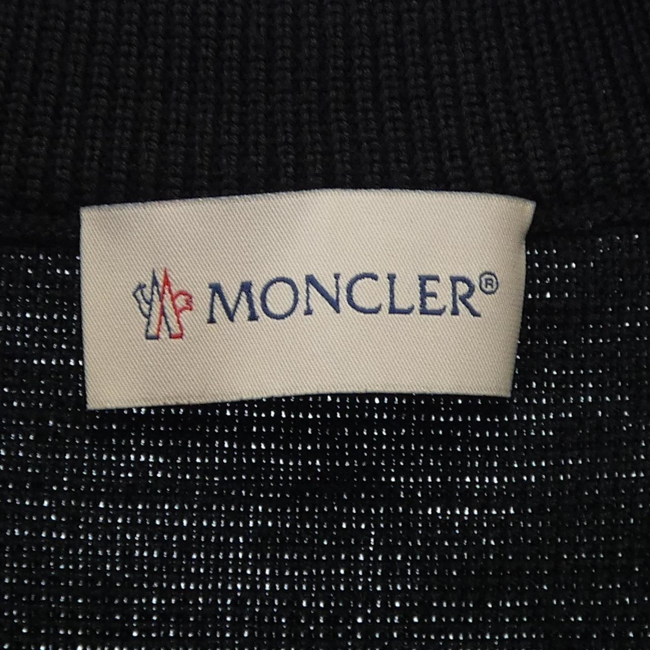 モンクレール MONCLER 20919B50700 ダウンジャケット