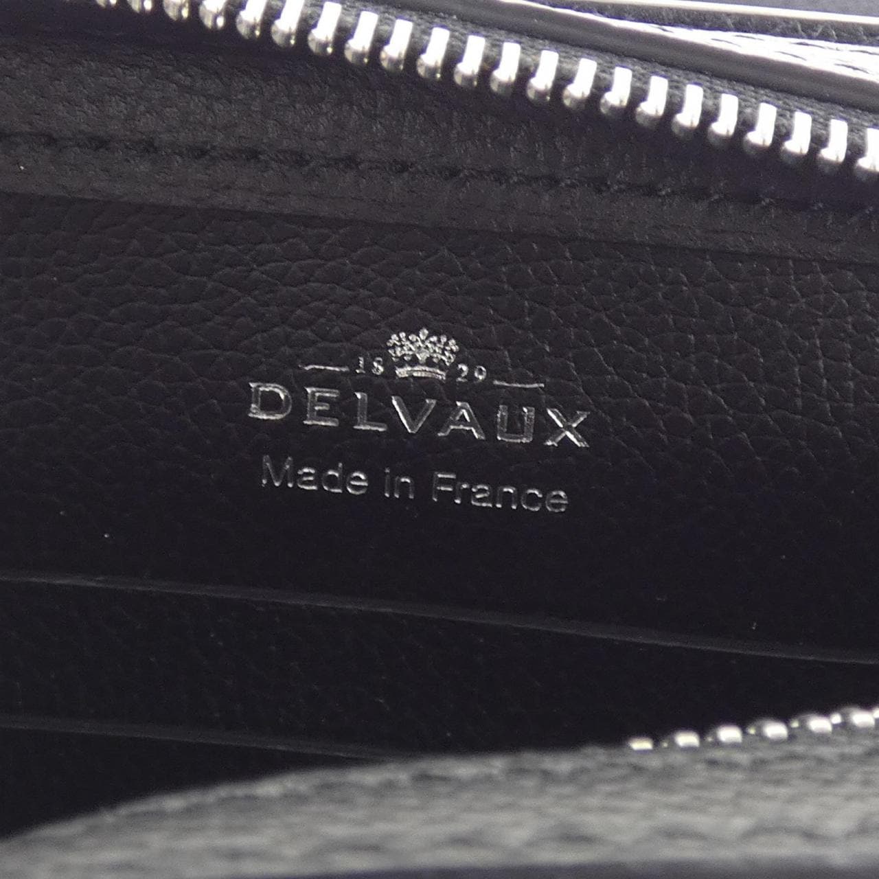 デルボー DELVAUX PIN CITY L'HOMME RENE MAGRIT AA0631BQM BAG