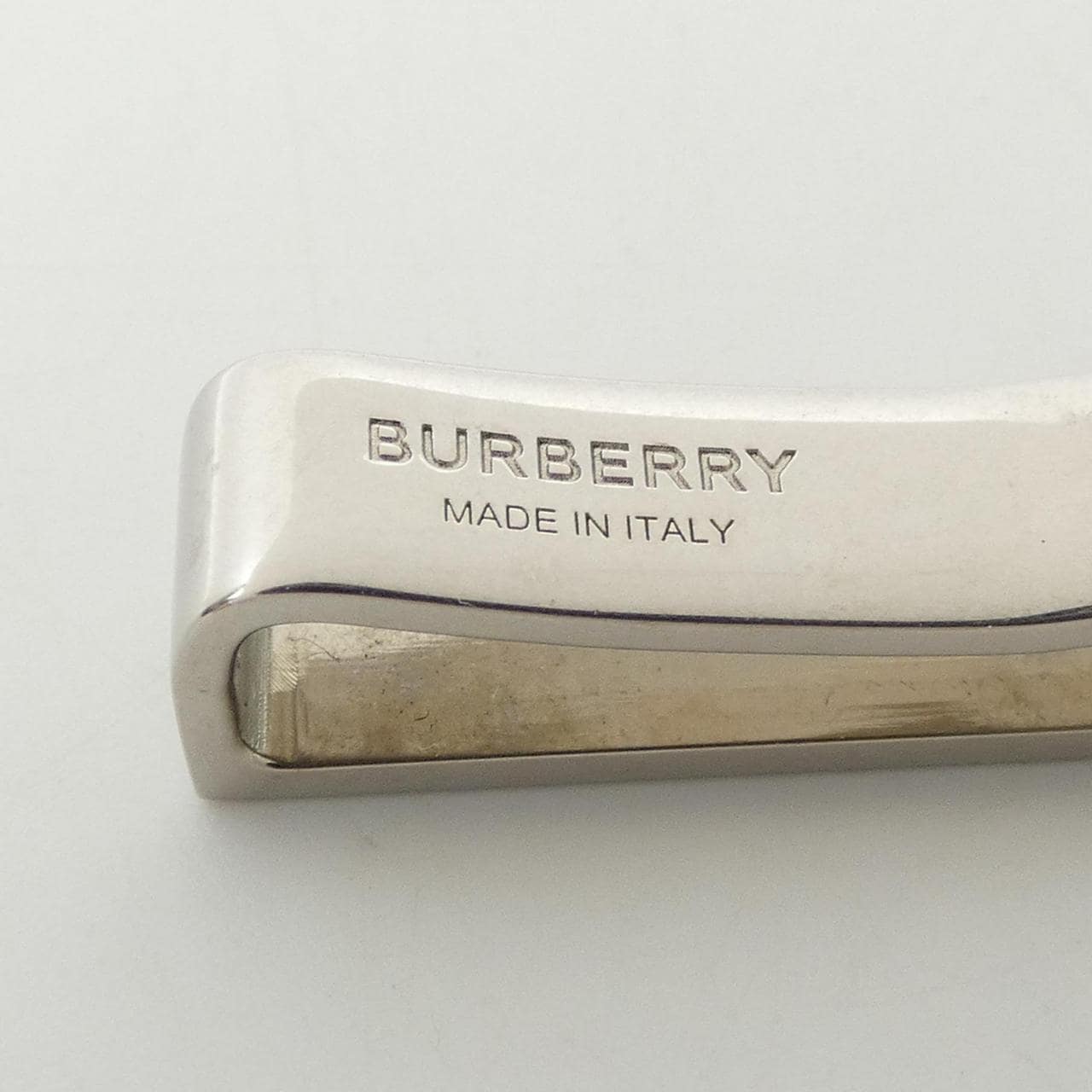 バーバリー BURBERRY ネクタイピン