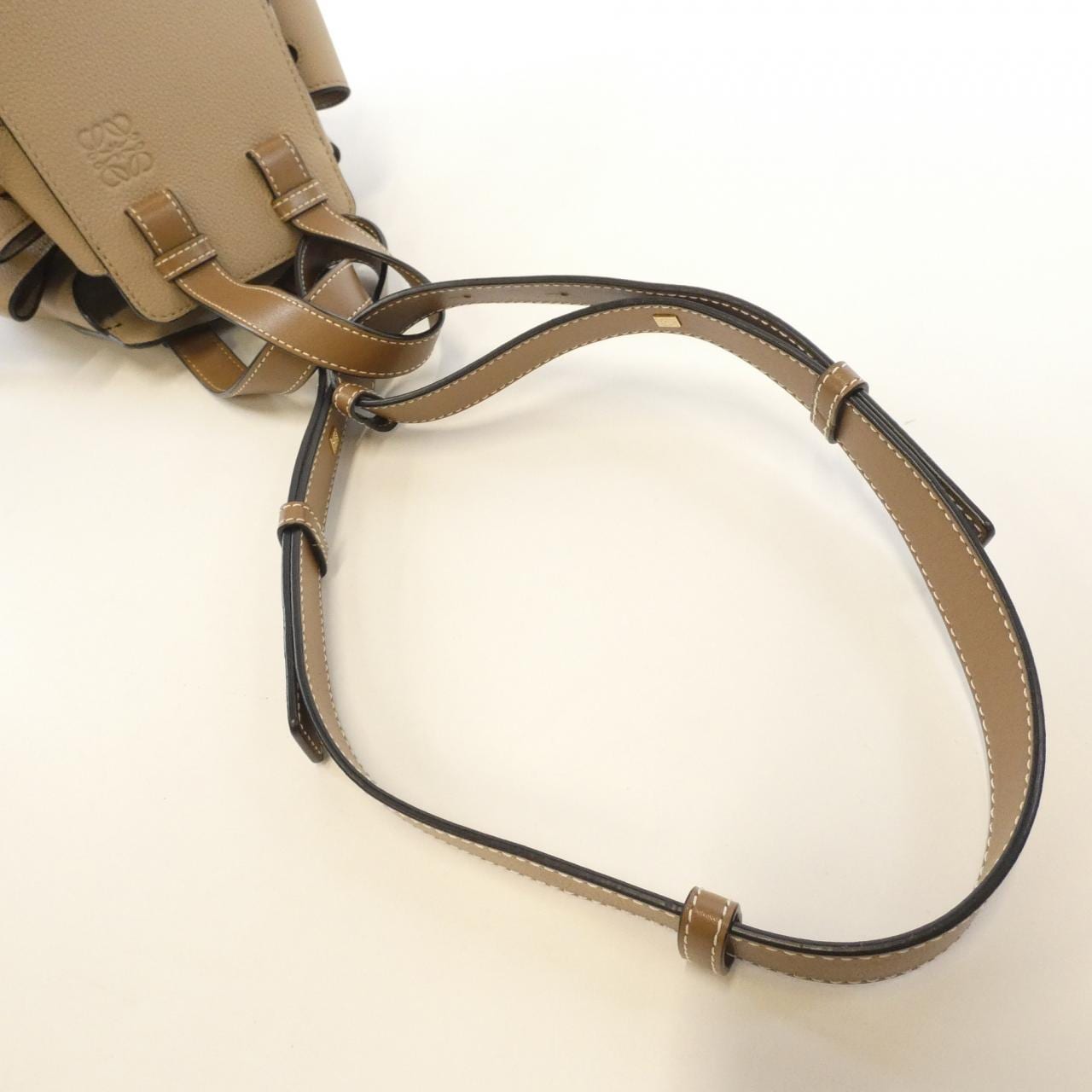 ロエベ ハンモック ドローストリング スモール 314 12BZ95 ショルダーバッグ