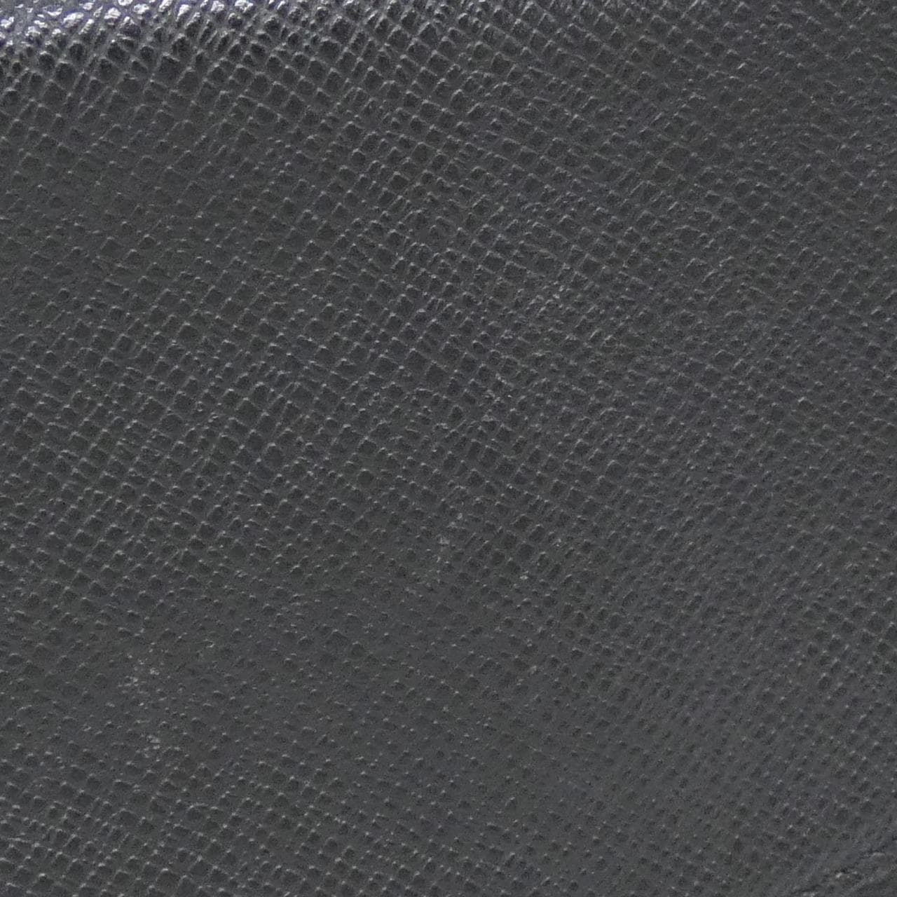 ルイヴィトン タイガ ラマ フラップ メッセンジャー M30413 ショルダーバッグ