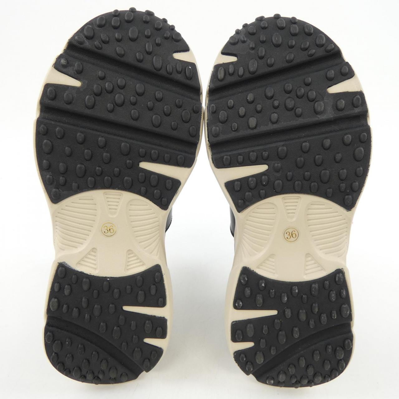 ボルボネーゼ BORBONESE スニーカー