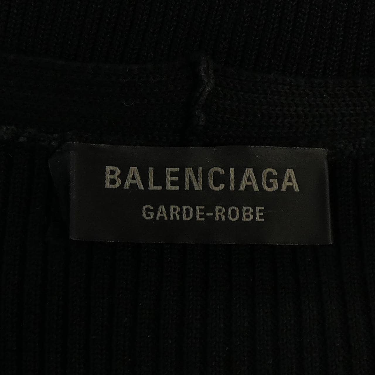 バレンシアガ BALENCIAGA GARDE-ROBE 724989 T2113 ニット