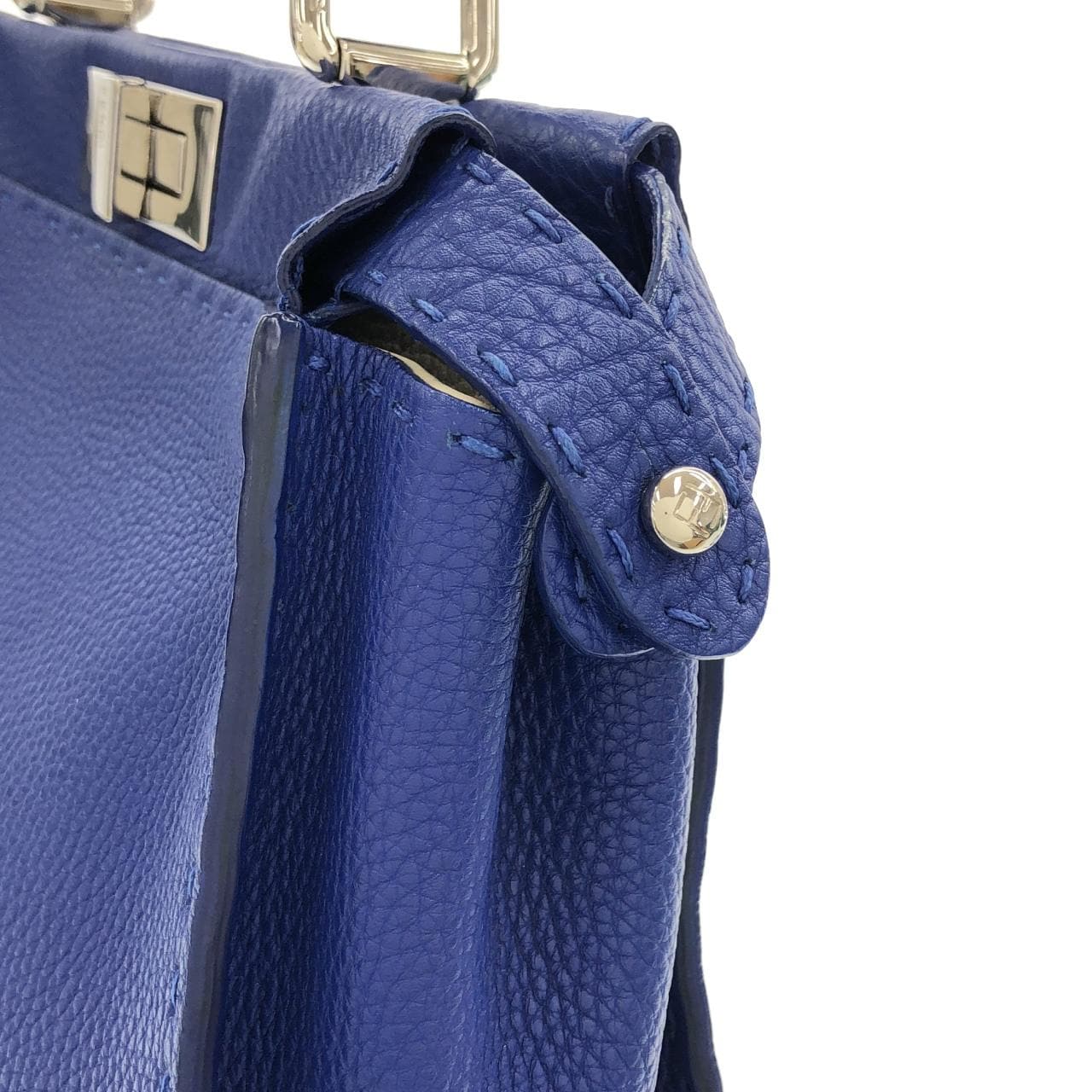 フェンディ SELLERIA ピーカブー 8BN226 Q0J バッグ