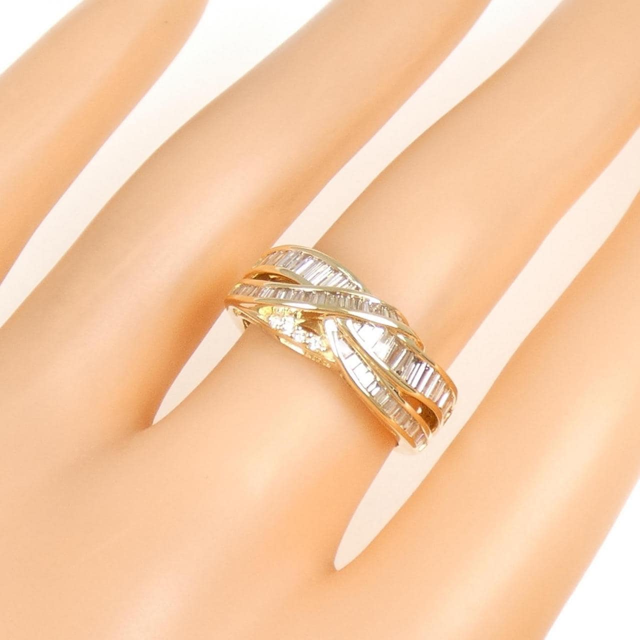 K18YG ダイヤモンド リング 0.70CT