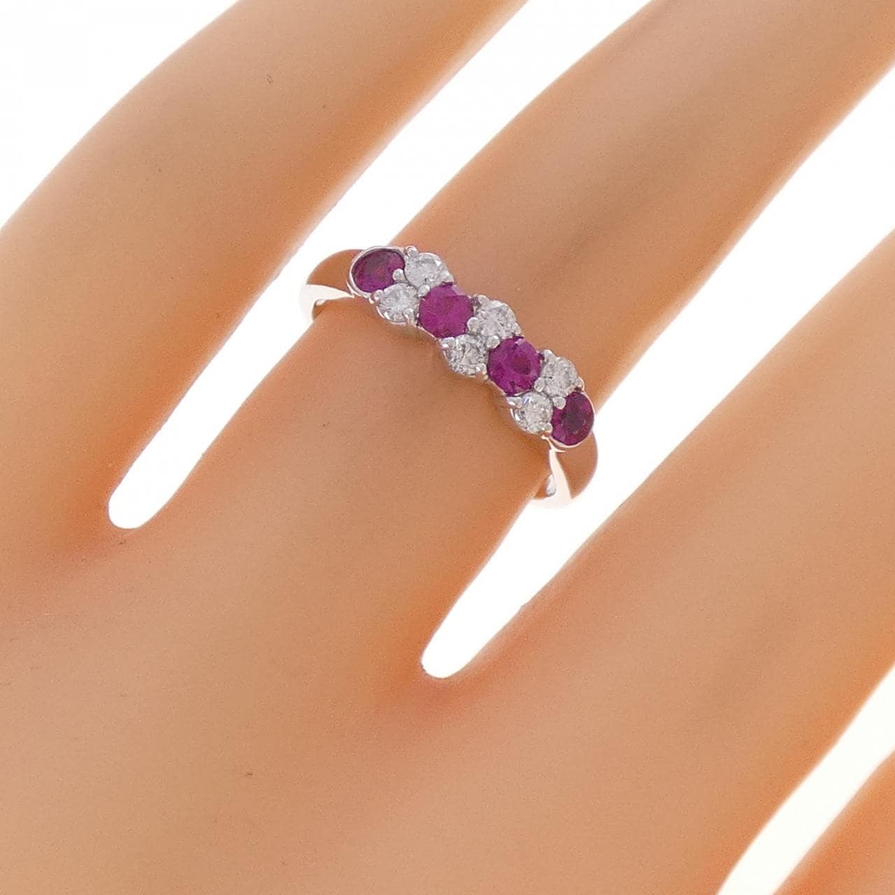 K18WG ルビー リング 0.38CT