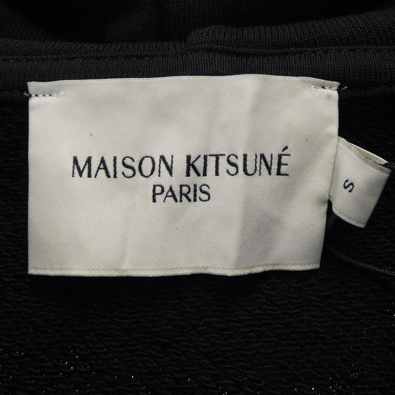 メゾンキツネ MAISON KITSUNE パーカー