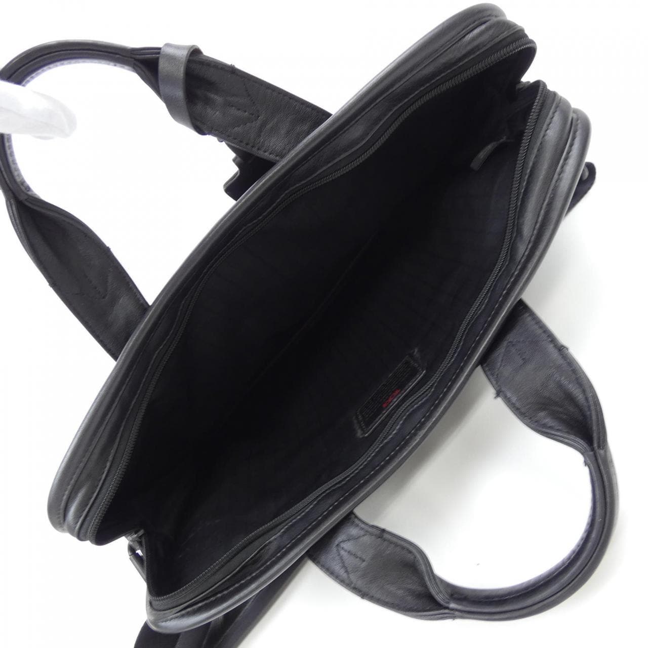 TUMI 96101DH BAG
