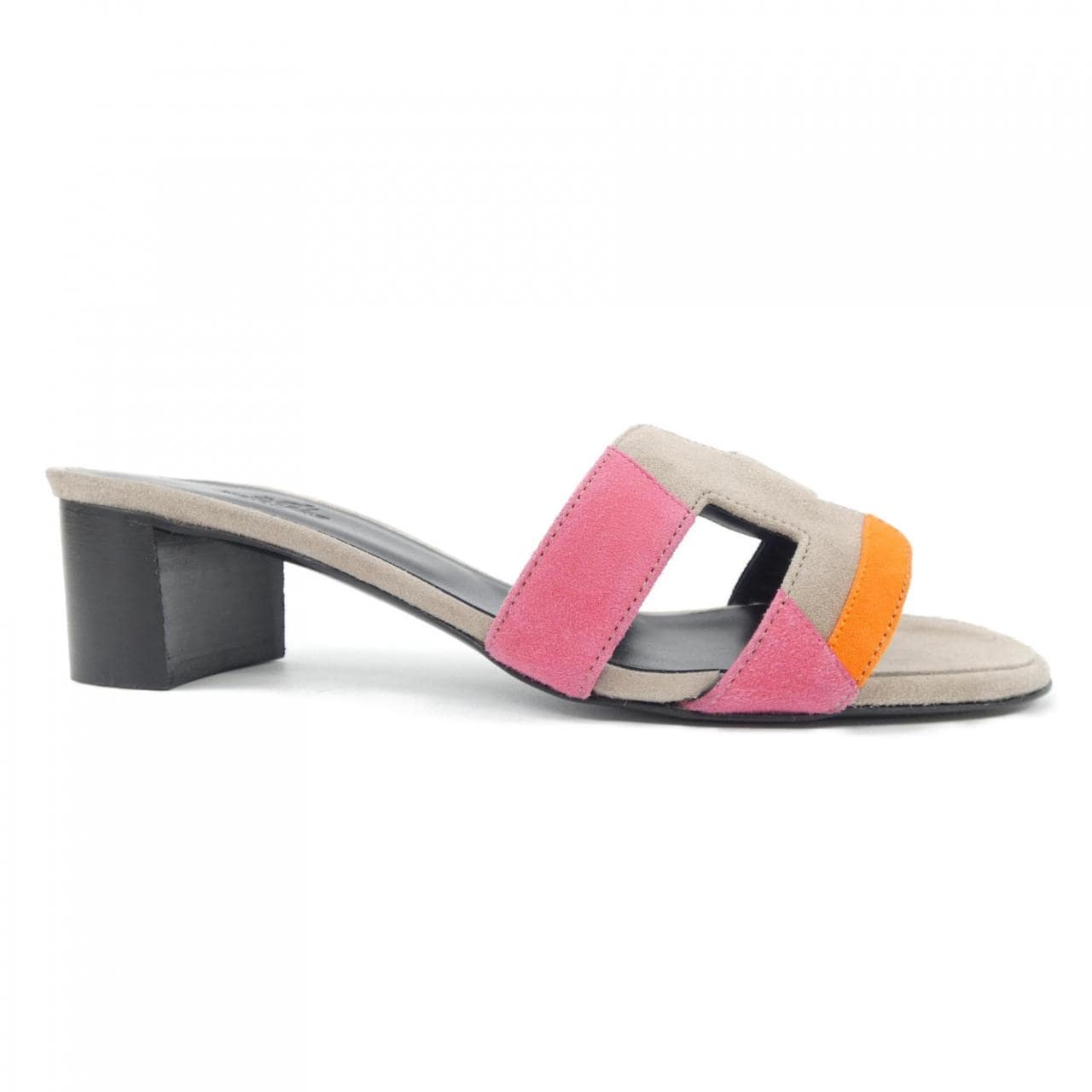 HERMES OASIS 181143Z 涼鞋