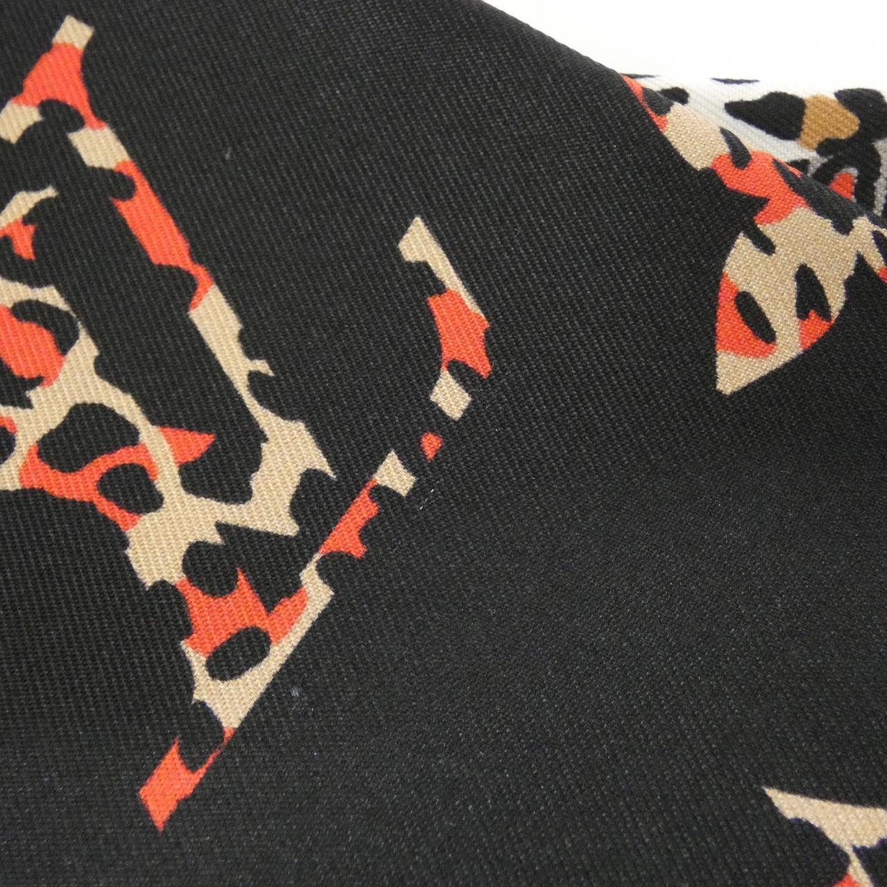 ルイヴィトン バンドー ジャングル マニア M76991 スカーフ