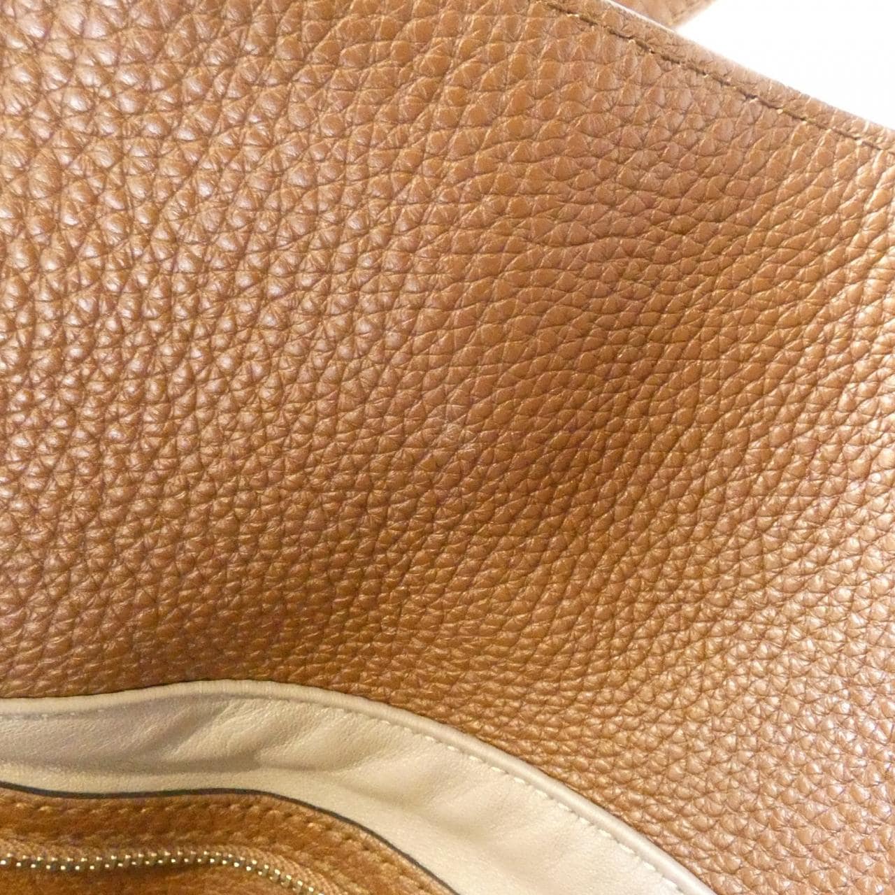 Gucci 354476 A7M0G包