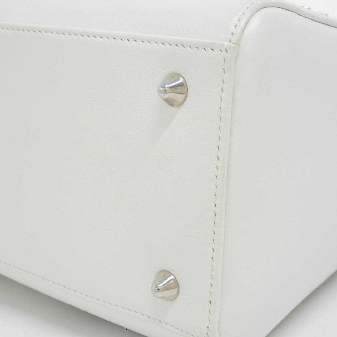 クリスチャンディオール レディ ディオール ミディアム M0550PRPS バッグ