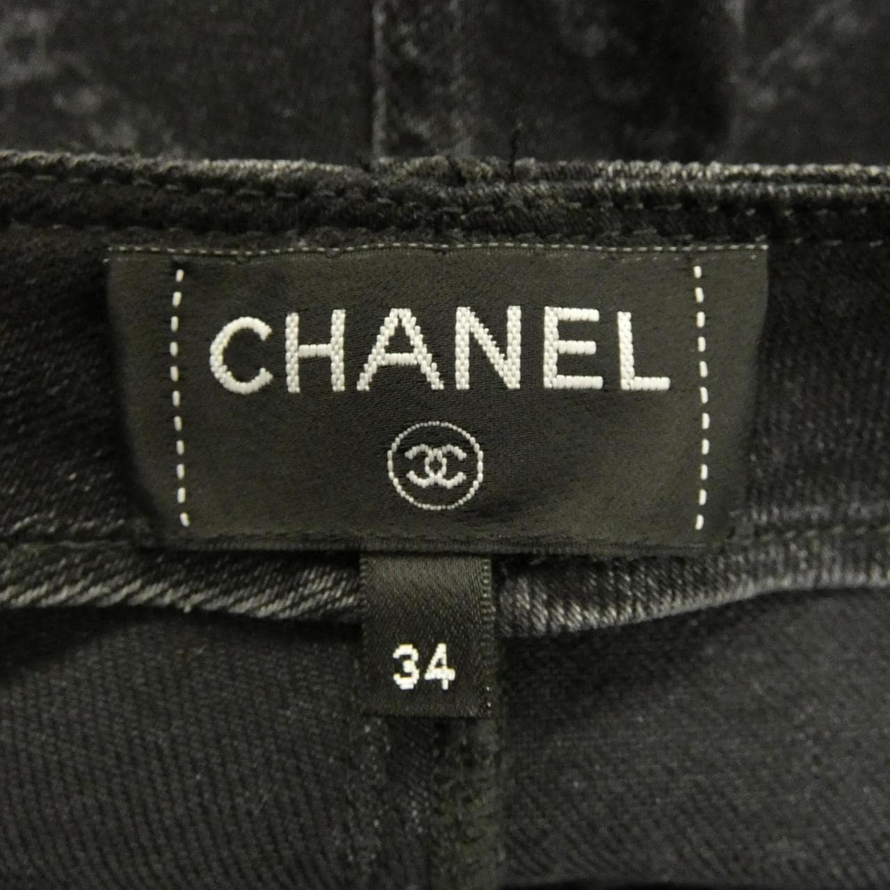 シャネル CHANEL METIERS D'ART P75319V66955 23A ジーンズ