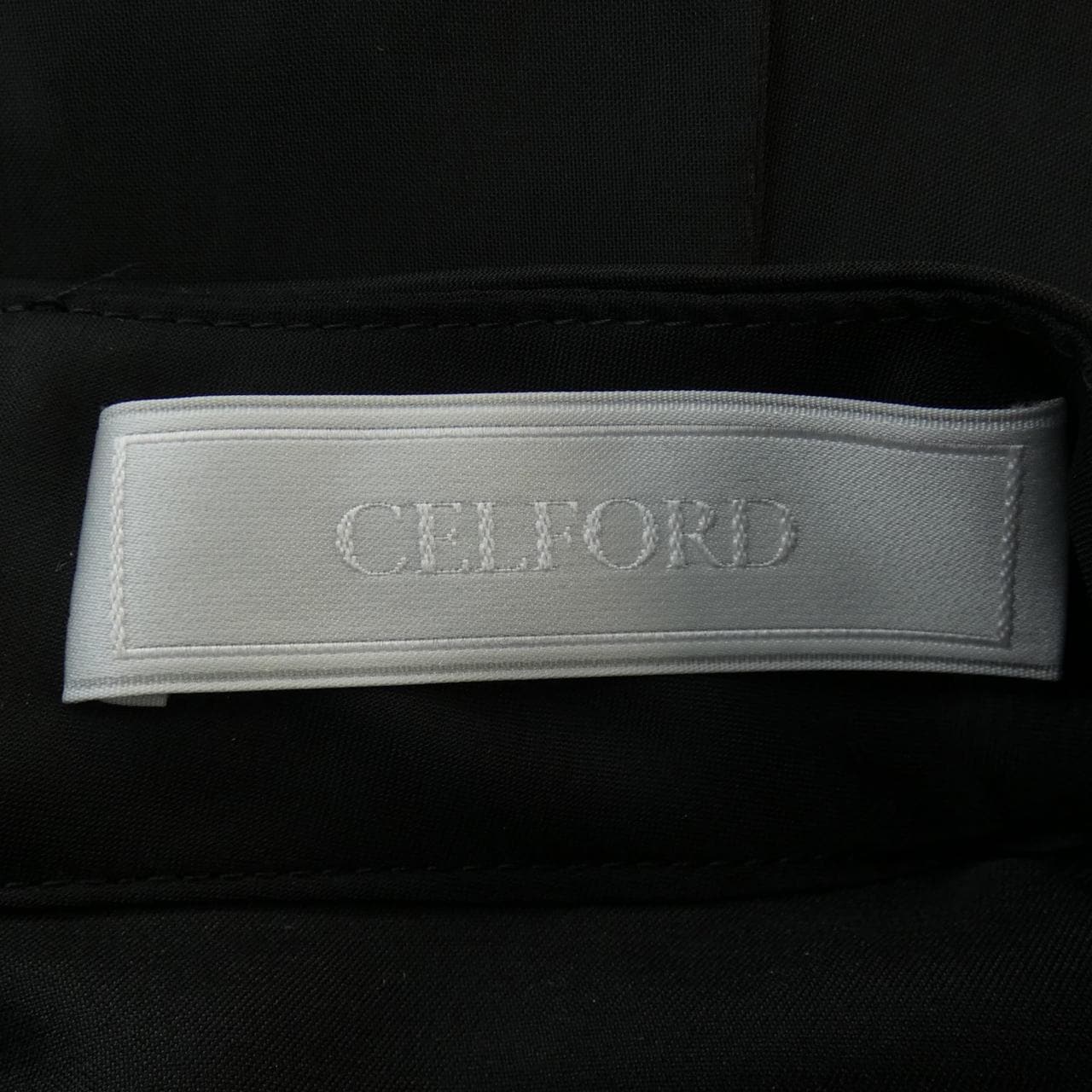 セルフォード CELFORD トップス