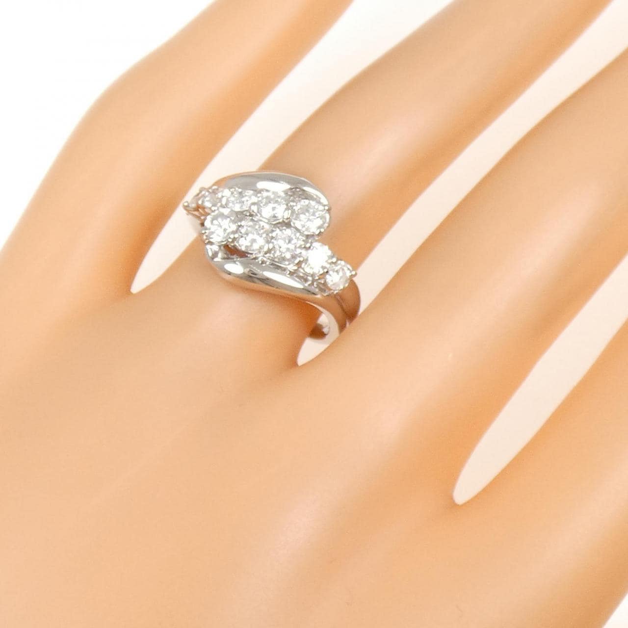 PT900 ダイヤモンド リング 1.00CT